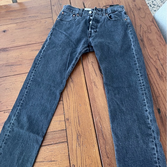 Levi's 90s fit jeans !! NWT - Picture 7 of 13